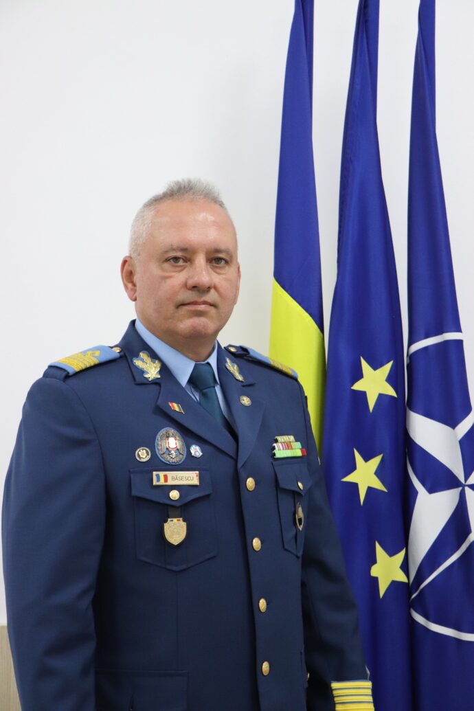 Comandantul Școlii Militare de Maiștri Militari și Subofițeri a Forțelor Aeriene
